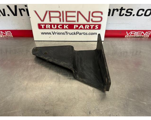 KENWORTH  Brackets, Misc.