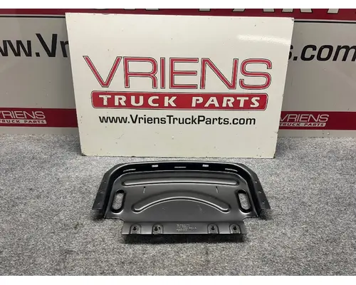 KENWORTH  Brackets, Misc.