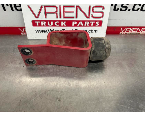 KENWORTH  Bumper Bracket, Front