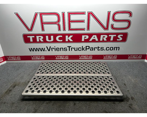 KENWORTH  Catwalk / Deck Plate