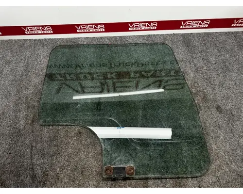 KENWORTH  Door Glass, Front