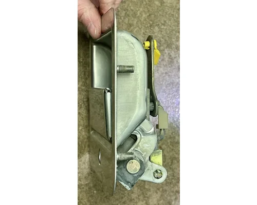 KENWORTH  Door Handle