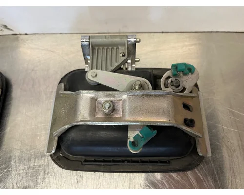 KENWORTH  Door Handle