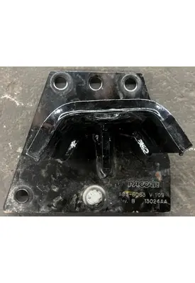 KENWORTH  Engine Mounts