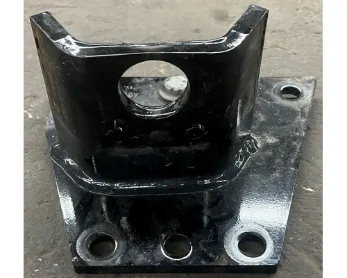 KENWORTH  Engine Mounts