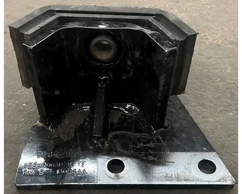 KENWORTH  Engine Mounts