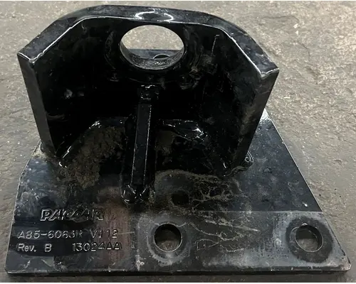 KENWORTH  Engine Mounts