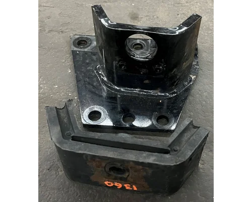 KENWORTH  Engine Mounts