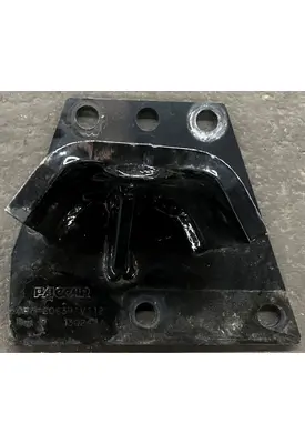 KENWORTH  Engine Mounts