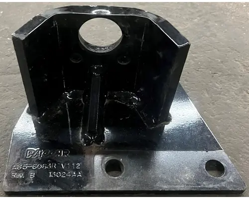 KENWORTH  Engine Mounts