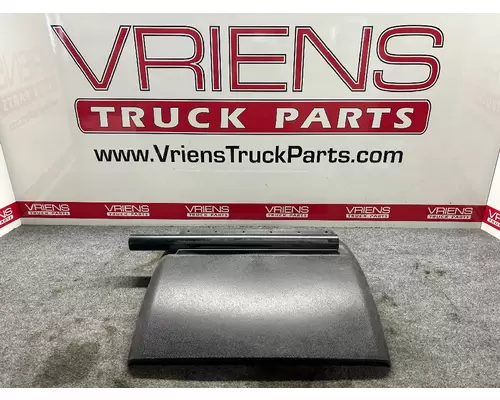 KENWORTH  Fender Quarter