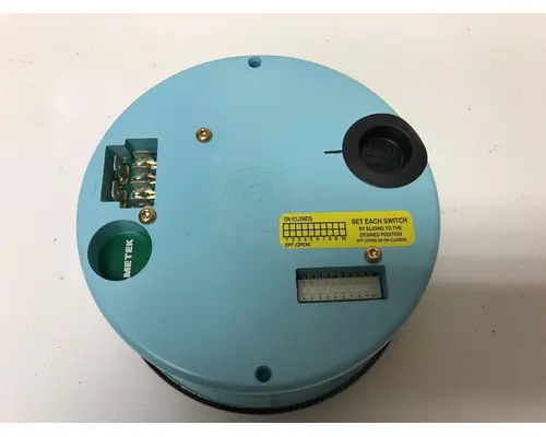 KENWORTH  GAUGE SPEEDOMETER