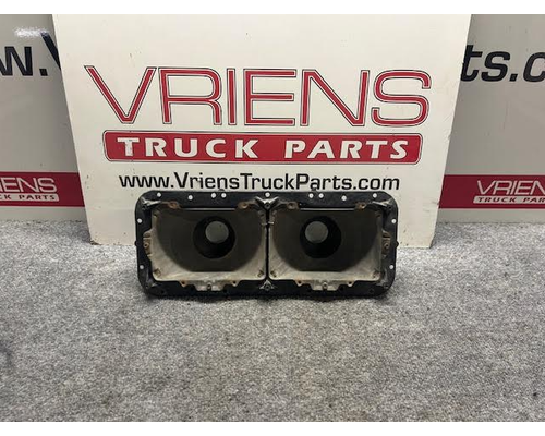 KENWORTH  Headlamp Bezel
