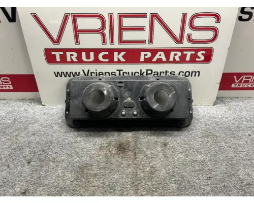 KENWORTH  Headlamp Bezel