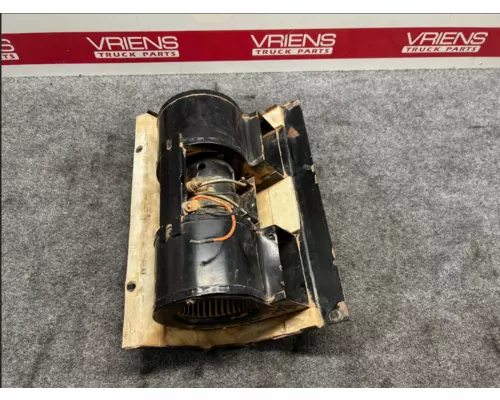 KENWORTH  Heater or Air Conditioner Parts, Misc.