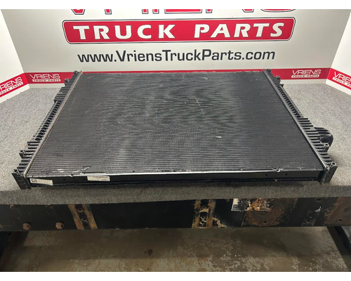 KENWORTH  Radiator