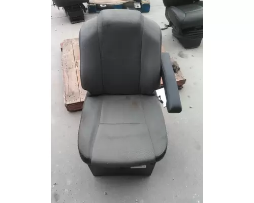 KENWORTH  SEAT, FRONT