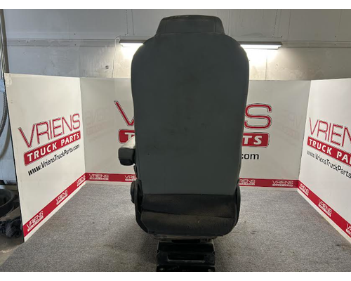 KENWORTH  Seat, Front
