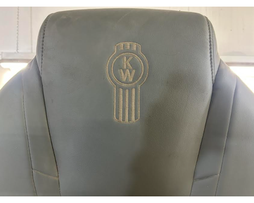 KENWORTH  Seat, Front