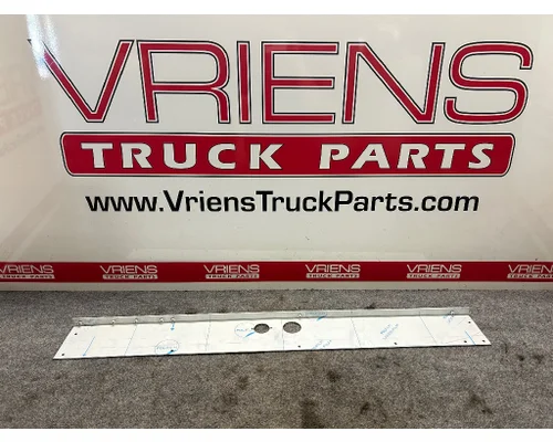 KENWORTH  Skirt