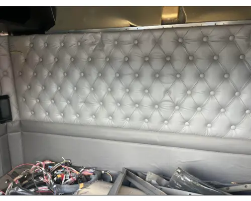 KENWORTH  Sleeper  Bunk