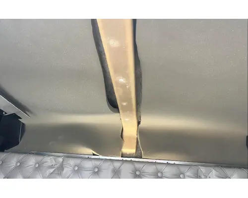 KENWORTH  Sleeper  Bunk