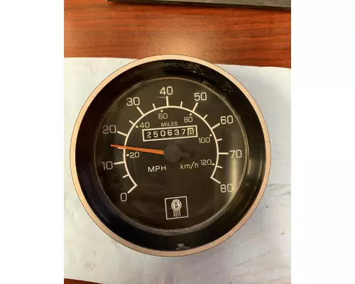 KENWORTH  Speedometer Head Cluster