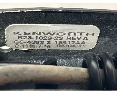 KENWORTH  Windshield Wiper Arm