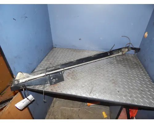 KENWORTH  Wiper Transmission