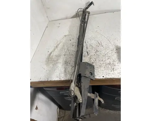KENWORTH  Wiper Transmission