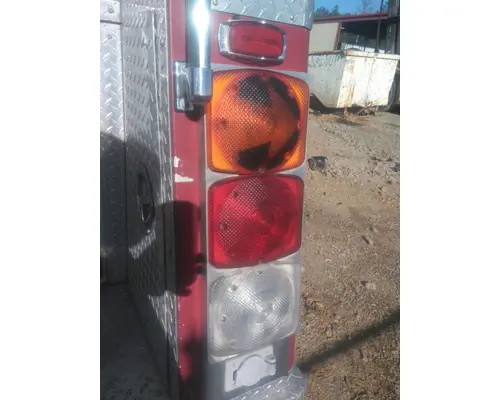 KME KOVATCH FIRE/RESCUE STOP TURN TAIL LAMP