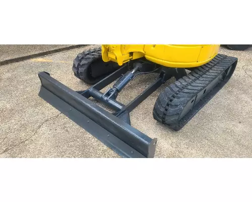 KOMATSU PC35MR-2 Equipment (Whole Vehicle)