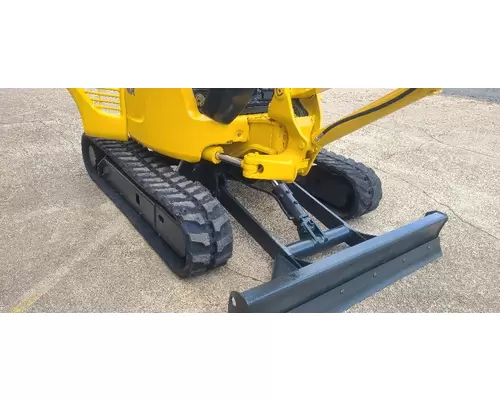 KOMATSU PC35MR-2 Equipment (Whole Vehicle)