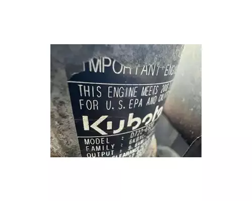 KUBOTA D722 Engine Assembly