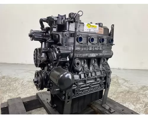 KUBOTA V1505 Engine