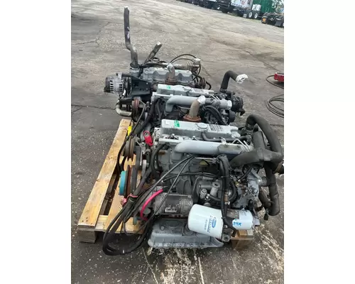 KUBOTA V2203 DI Eu3 Engine Assembly