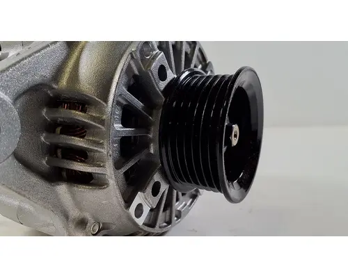 KUBOTA  Alternator