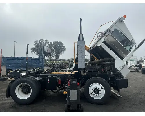 Kalmar Ottawa 4x2 Vehicle For Sale