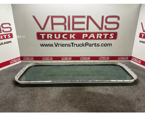 Back Glass KENWORTH  Vriens Truck Parts