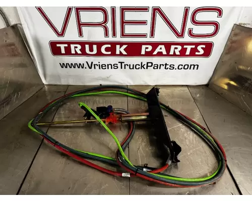 Brackets, Misc. KENWORTH  Vriens Truck Parts