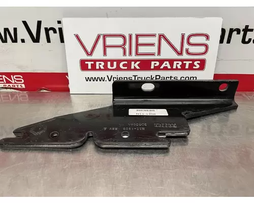 Brackets, Misc. KENWORTH  Vriens Truck Parts