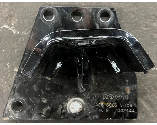 Engine Mounts KENWORTH  HIGH MOUNTAIN HORSEPOWER