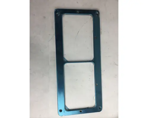 Headlamp Door / Cover KENWORTH  Hagerman Inc.