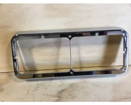Headlamp Door / Cover KENWORTH  Hagerman Inc.