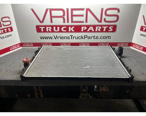 Radiator KENWORTH  Vriens Truck Parts