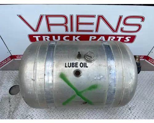 Wet Kit Tank KENWORTH  Vriens Truck Parts