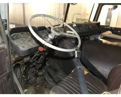 Kenworth K100 Dash Assembly