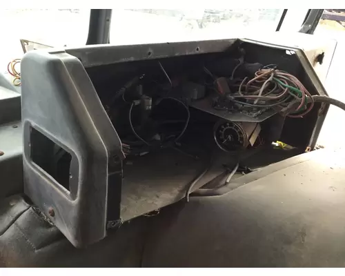 Kenworth K100 Fuse Box