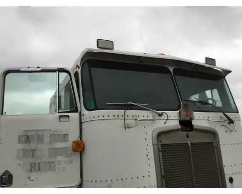 Kenworth K100 Windshield Glass