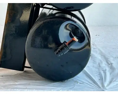 Kenworth K370 Air Tank
